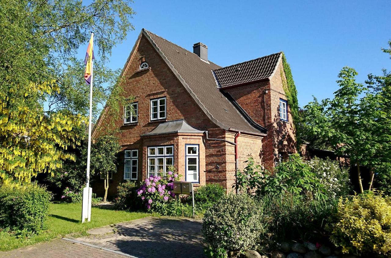 Alte Landjaegerei Aukrug Villa ภายนอก รูปภาพ